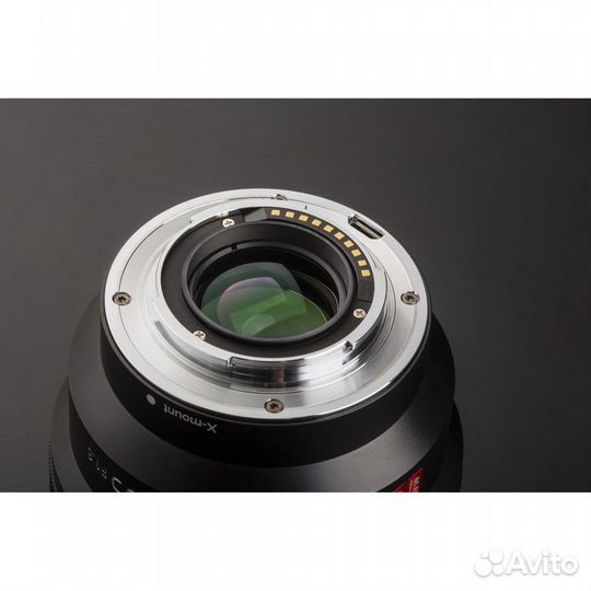 Объектив Viltrox PFU rbmh 85mm f/1.8 STM для fuji