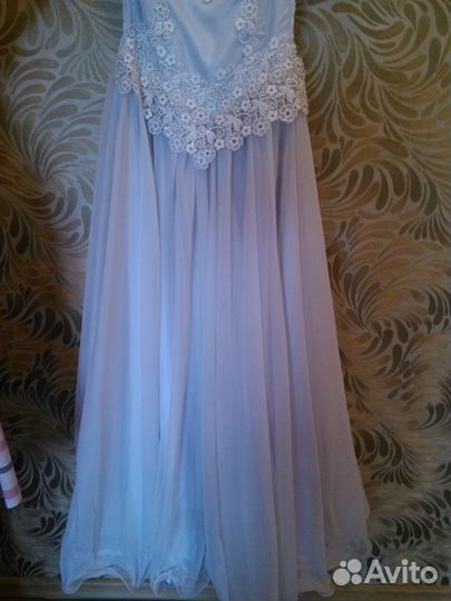 Свадебное платье, Польша. с фатой и креналином