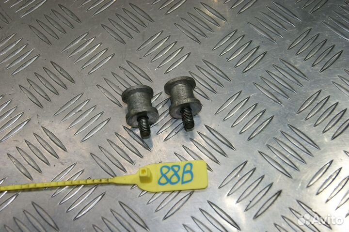 Слайдеры Suzuki GSX-R1000 K1-K2, T708