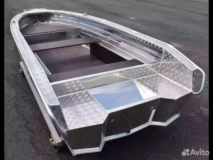 4 метра лодка Нерегистрат+9-15л.скомпл.без прав