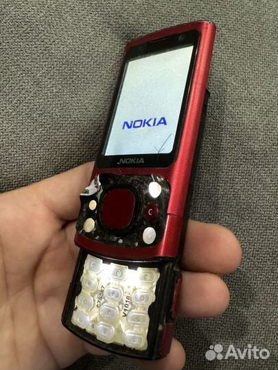 Nokia 6700 Slide