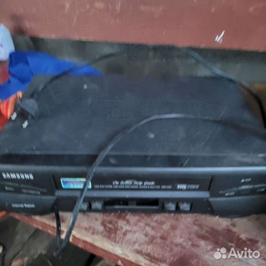 Видеомагнитофон