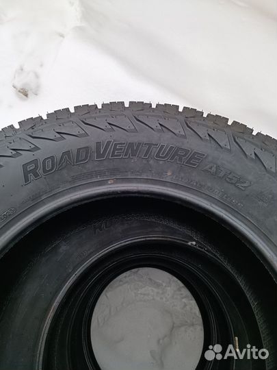 Kumho Road Venture AT52 265/65 R18 114T