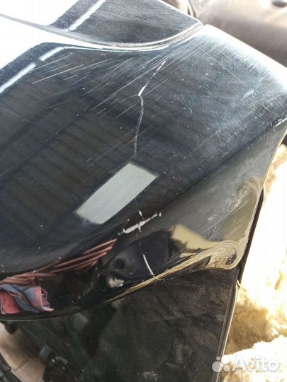 Спойлер на крышку багажника Lexus LX 570