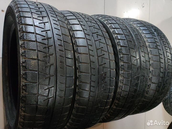 Bridgestone Blizzak Revo GZ 225/60 R17 99S