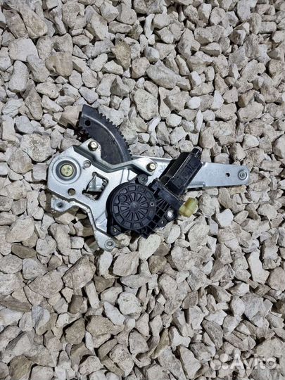 Стеклоподъемник задний Гетц