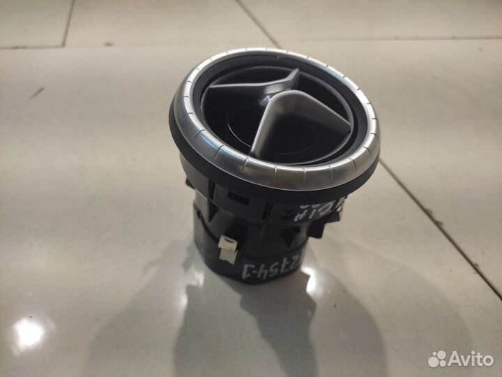 Воздушный дефлектор (Mercedes-Benz CLA-class)