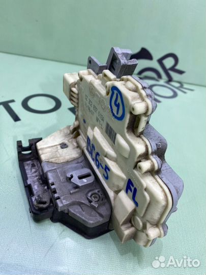 Замок боковой двери передний левый Audi Q7 4L 3.0D