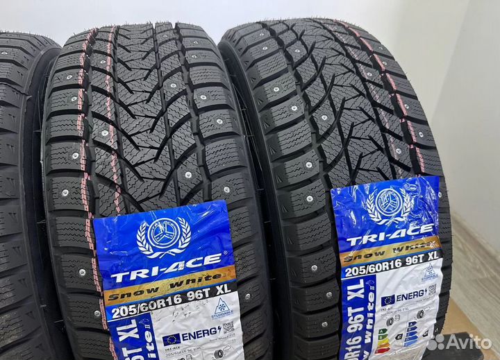 Tri Ace Snow White II 205/60 R16 30T