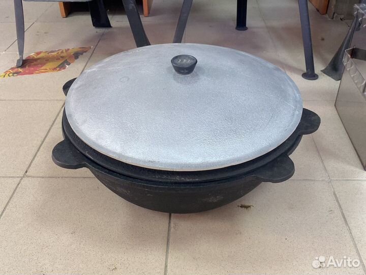 Казан 12л с чугунной крышкой