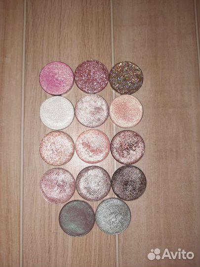 Тени для век Looxi beauty