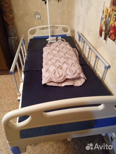 Кровать для лежачих больных бу