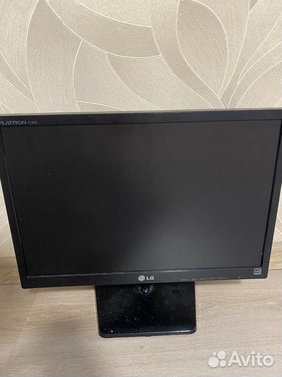 Монитор LG