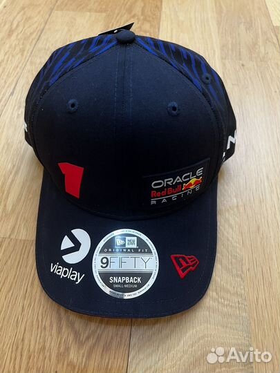 Кепки бейсболки футболка Red Bull формула 1