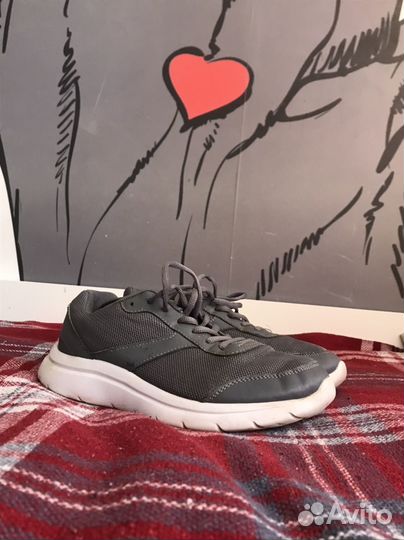 Кроссовки унисекс