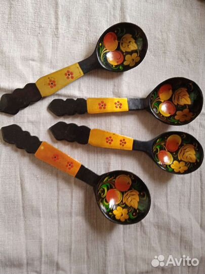 Деревянные ложки Хохлома
