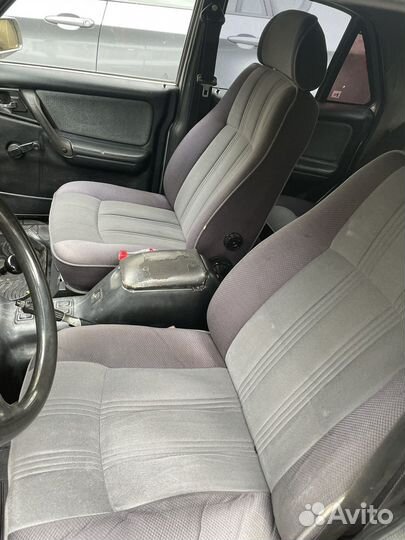 ГАЗ 31105 Волга 2.3 МТ, 2005, 100 000 км