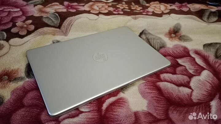 Ноутбук hp ryzen 7 4700u