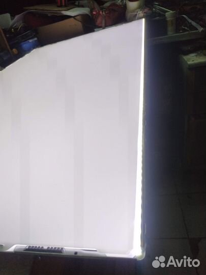 Корыто с рабочей подсветкой LG 49SM8600PLA