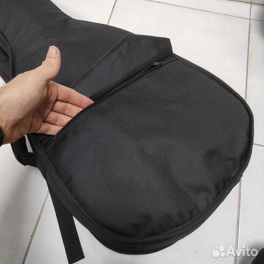 Чехол новый на классическую гитару утепленный 10мм