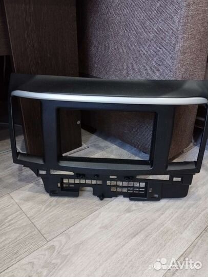 Переходные рамки на магнитолы,для авто 1din и 2din