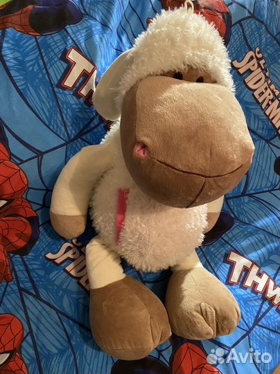 Овечка плюшевая