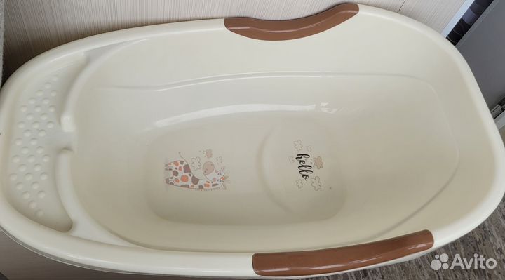 Ванночка для купания новорожденного