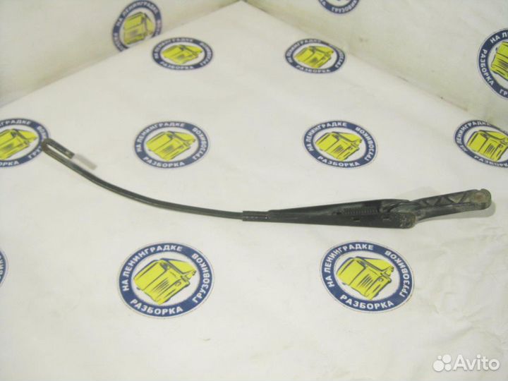 Поводок стеклоочистителя 81264300101 MAN, L 2000