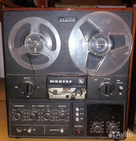 Продам магнитофон