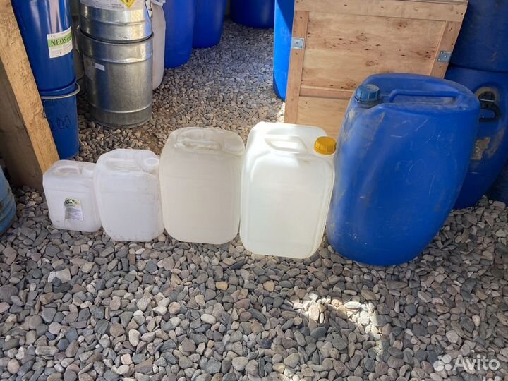 Канистра пластиковая бу