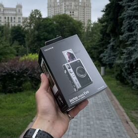 Фотоаппарат fujifilm instax evo