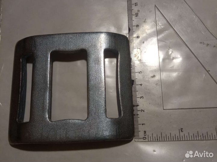 Железная пластина, бляха