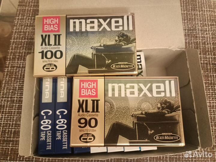 Аудиокассеты Maxell