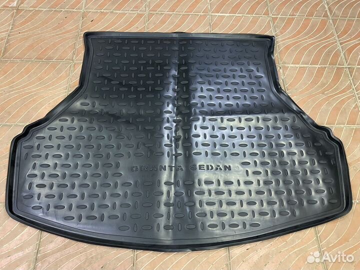 Ковер в багажник LADA Гранта