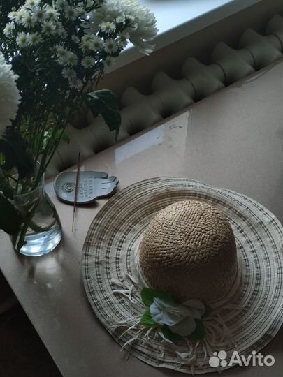 Шляпа пляжная