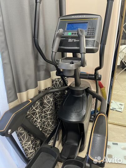 Эллиптический тренажер Matrix E30XR Эллипс/Степпер
