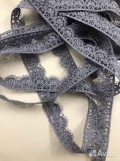 Тесьма кружево шитье