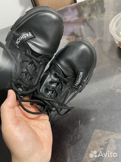 Ботинки для девочки