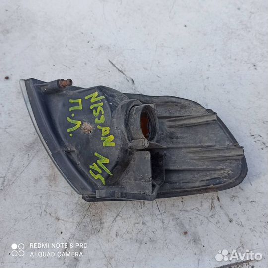 Поваротник передний левый Nissan n15