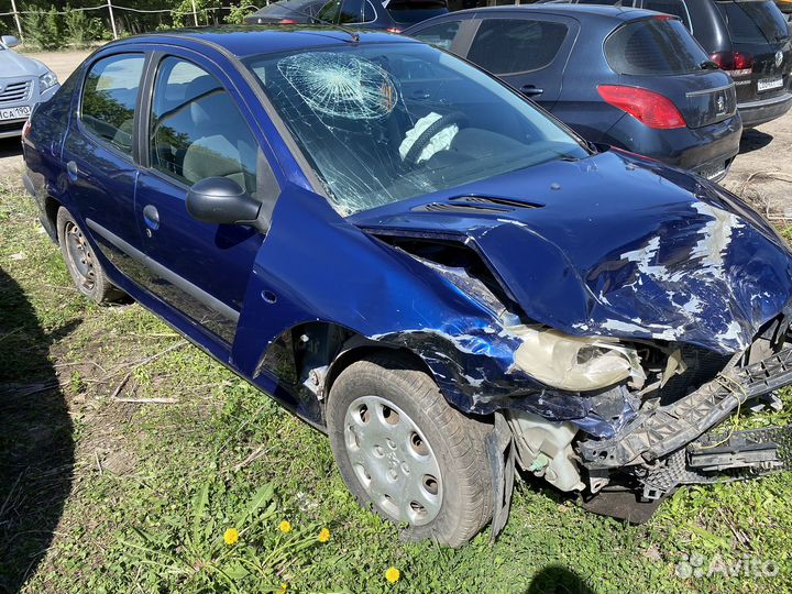 Peugeot 206 седан разбор