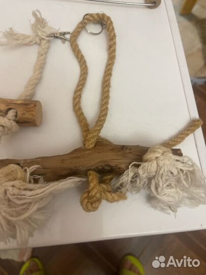 Игрушки для крупного попугая