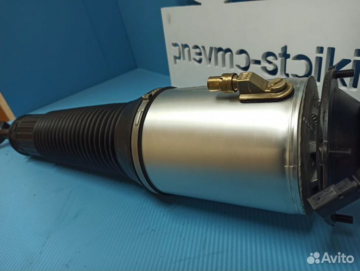 Пневмостойка Audi A8 D3 4E