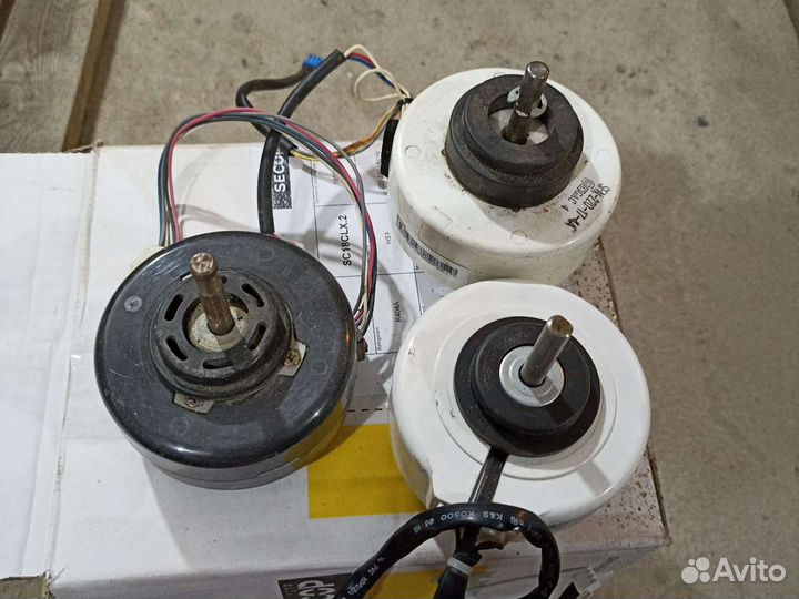 Мотор вентилятора внутреннего блока