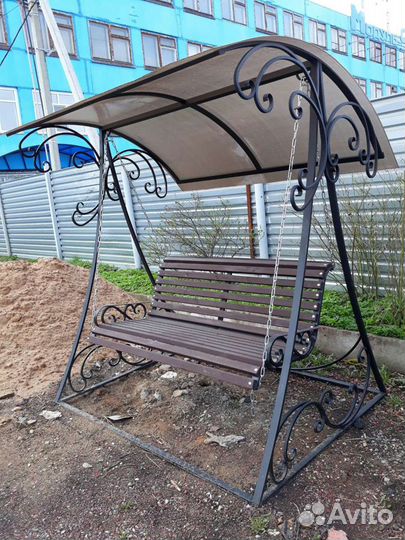 Садовые качели металлические