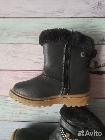 17,0см. Зимние сапоги на замке-молнии, б/у