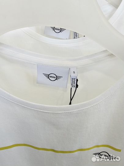 Женская футболка mini wing logo белая