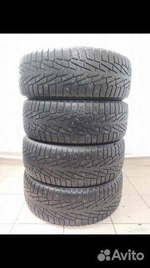 Nokian Tyres Hakkapeliitta 7 SUV 265/65 R17