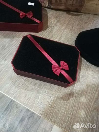 Шкатулка для украшений