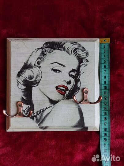 Мэрилин Монро картина и для ключей