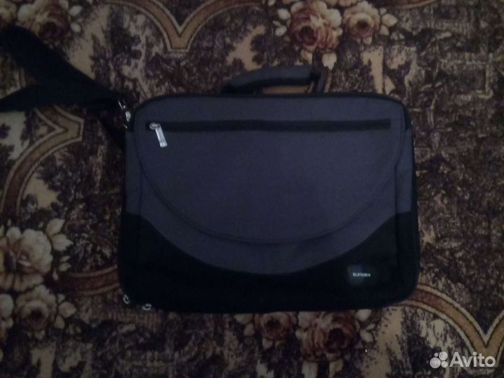 Продам ноутбук Samsung np350e5c-s0aru